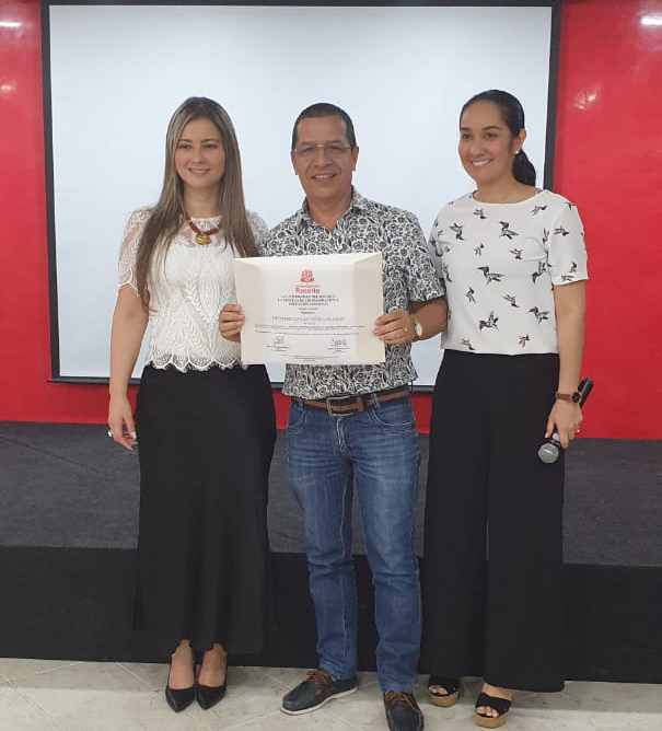 Humberto Castaño Gallego, subgerente comercial de Coonfíe.